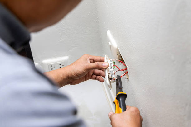 Best Local Electrician Companies  in Buford, GA
